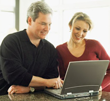 Couple_Laptop Couple_Laptop
